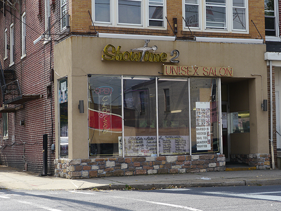 Showtime Two – Unisex Salon – Allentown, PA – Fading Ad Blog